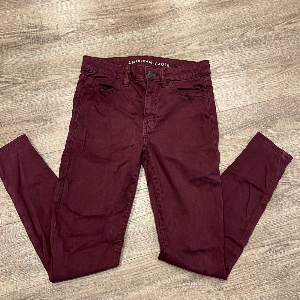 American Eagle Maroon Hi-Rise Jeggings Size 2